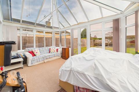 3 bedroom detached bungalow for sale, Walcot Rise, Diss