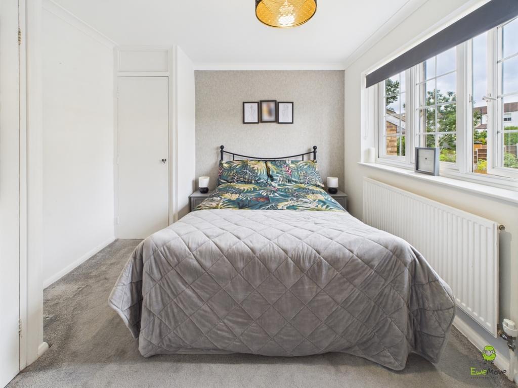 Master Bedroom James Hillier Ewemove Bexley and Da