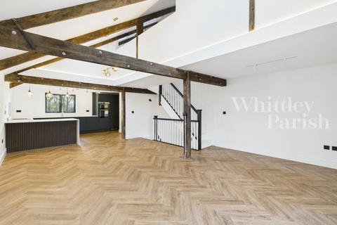 3 bedroom semi-detached house for sale, Station Road, Burston