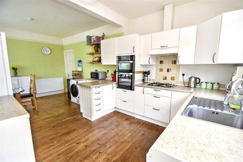 3 bedroom bungalow for sale, Falmouth TR11