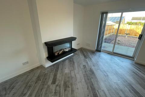 2 bedroom semi-detached bungalow to rent, Duke Street, Wigan, WN4 9DG