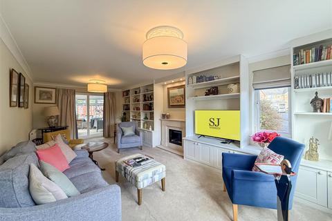 undefined, Bouvel Drive, Burnham-On-Crouch