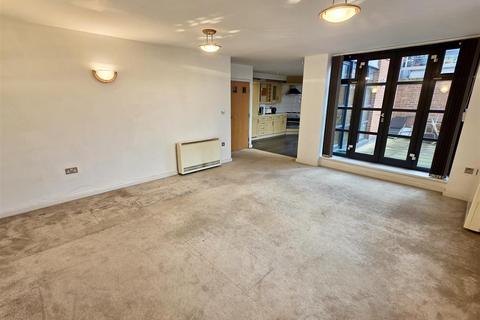 3 bedroom penthouse to rent, Maxim 28, Lionel Street, Birmingham