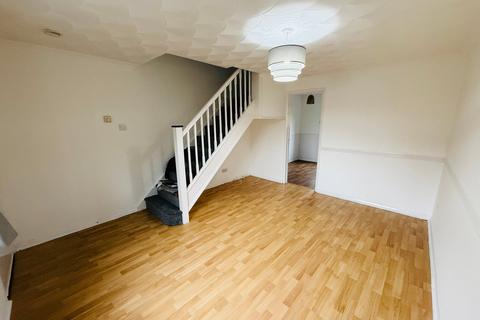 2 bedroom terraced house to rent, Millwright Way, Flitwick, MK45
