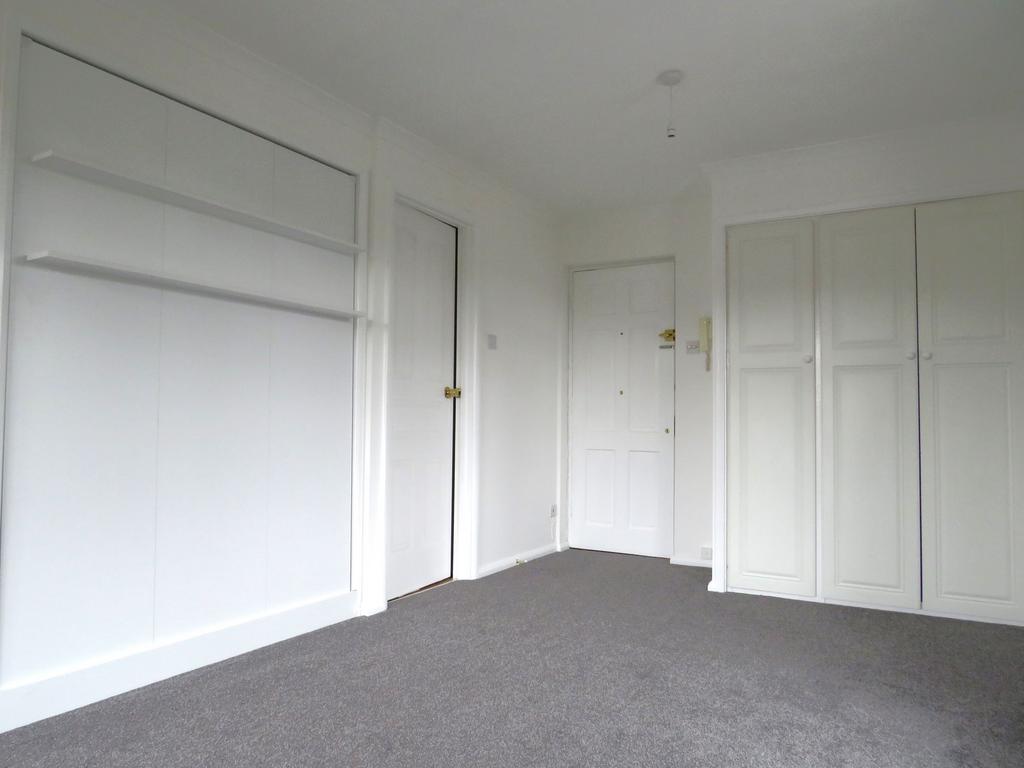 Lounge / bedroom