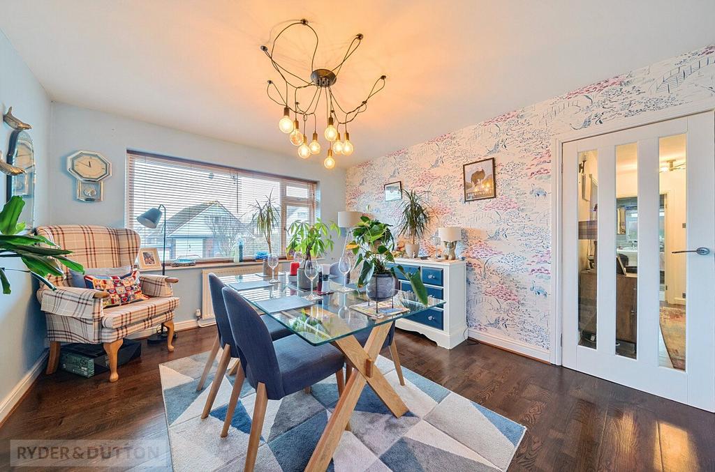 Dining Room/Bedroom