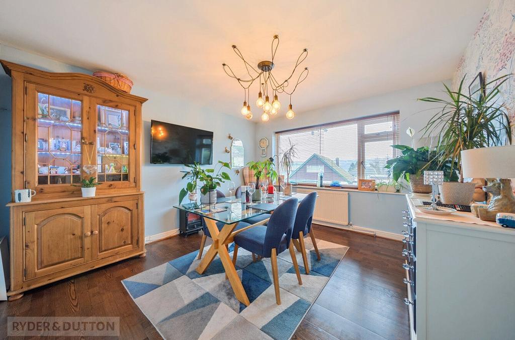 Dining Room/Bedroom