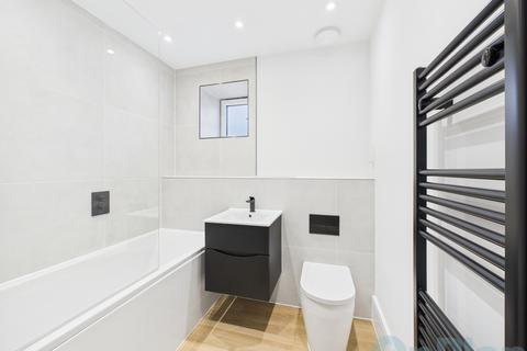 undefined, Eagle Farm, Milton Keynes MK17