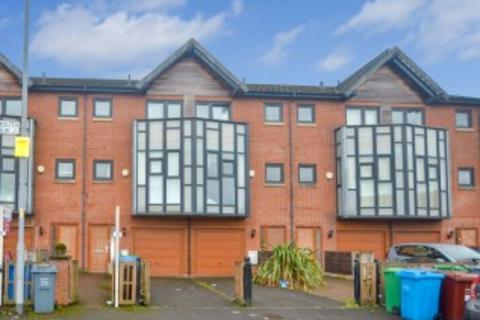 5 bedroom terraced house for sale, Plymouth View, Manchester M13