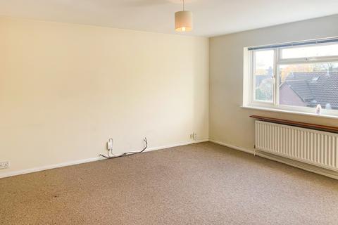 1 bedroom flat to rent, Rossendon Court, Wallington