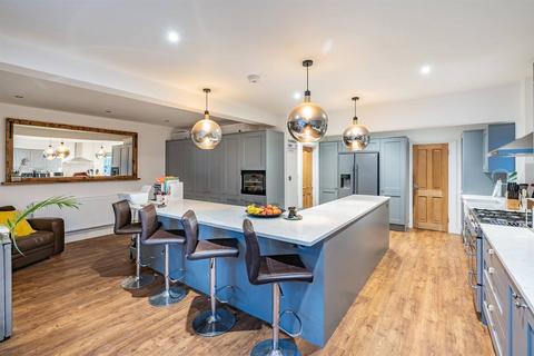 4 bedroom detached house for sale, Joy Lane, Whitstable