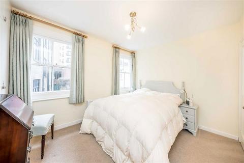 4 bedroom house to rent, Osten Mews, London SW7