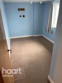 2 bedroom apartment to rent, Glebelands Close, LONDON