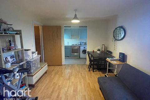 undefined, Glebelands Close, LONDON