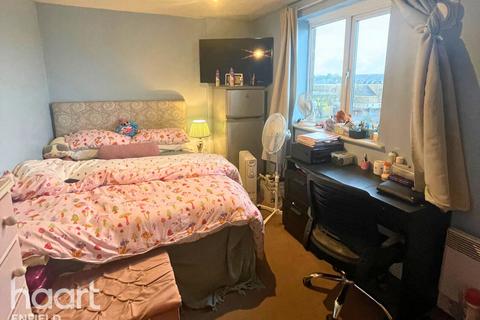 2 bedroom apartment to rent, Glebelands Close, LONDON