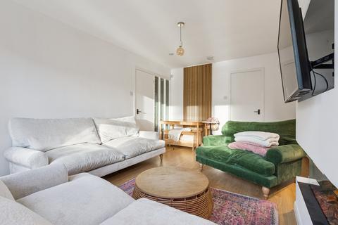 2 bedroom flat for sale, Garriochmill Way, North Kelvinside, Glasgow West