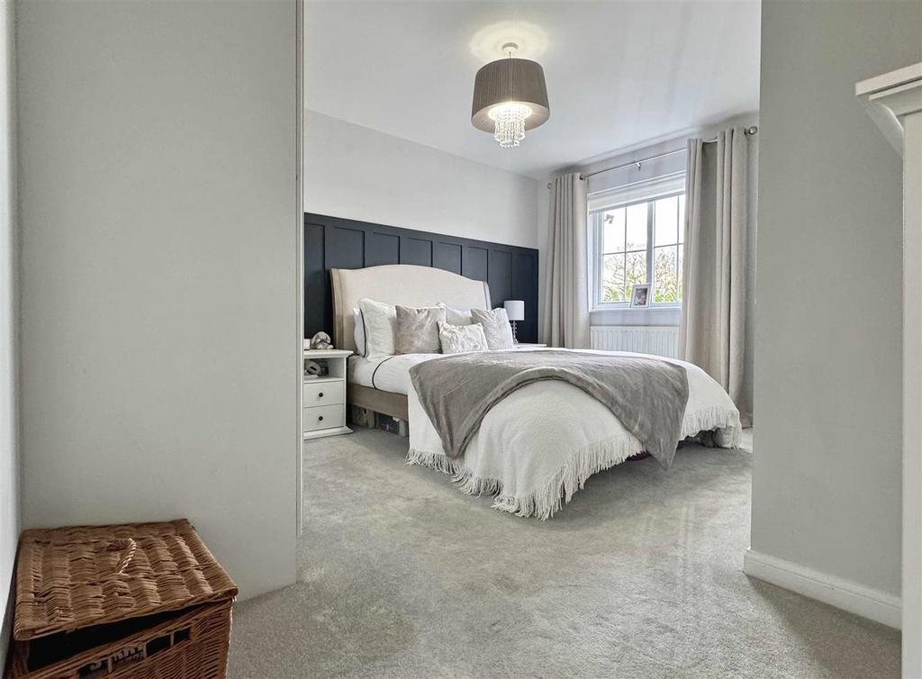 Master Bedroom.jpg