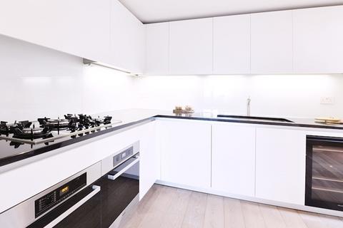 4 bedroom penthouse to rent, Four Bedroom  Three Bathroom  Portered Penthouse Apartment  Merchant Square  W2
