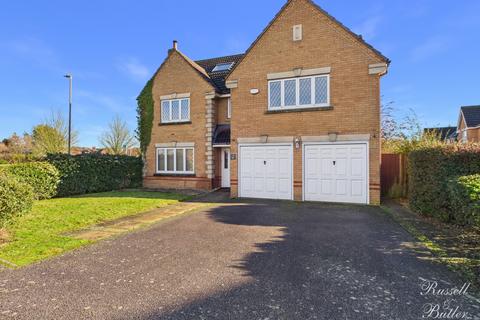 7 bedroom detached house for sale, Embleton Way, Buckingham, MK18