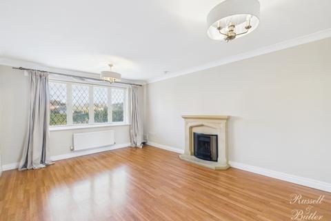 7 bedroom detached house for sale, Embleton Way, Buckingham, MK18