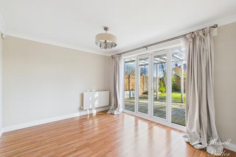 undefined, Embleton Way, Buckingham, MK18