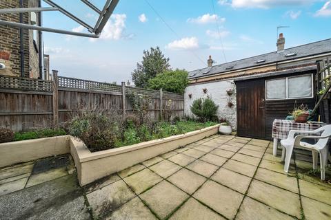 3 bedroom terraced house for sale, Chestnut Grove, Balham SW12