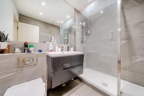 1 bedroom flat to rent, London Road, Kingston Upon Thames, Surrey, KT2