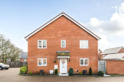 3 bedroom semi-detached house for sale, Wallace Avenue, Southampton SO32