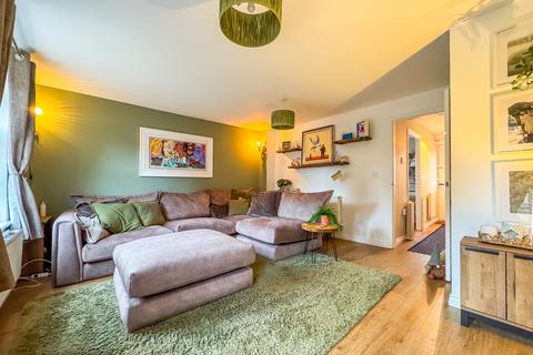 3 bedroom terraced house for sale, Wintergreen Road, Red Lodge, Bury St. Edmunds, Suffolk