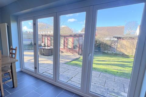 4 bedroom detached bungalow for sale, Dorset Avenue, Ferndown, BH22