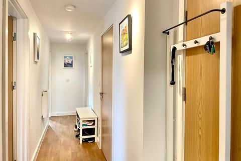 2 bedroom apartment for sale, Gambit Avenue, Oakgrove, Milton Keynes, MK10