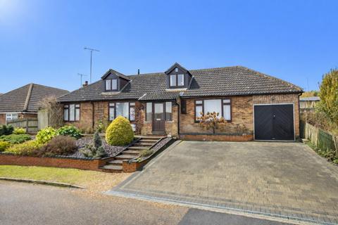 undefined, Coopers Close, Hitchin SG4