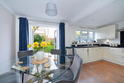 2 bedroom terraced house for sale, The Glebe, Ewhurst, GU6
