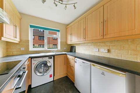 2 bedroom apartment to rent, Kipling Drive, London SW19