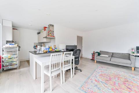 undefined, More Close, Croydon, Purley, CR8