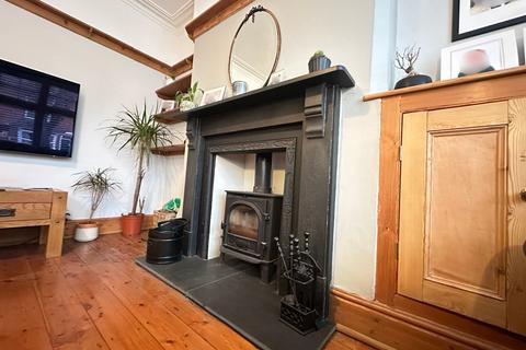 2 bedroom terraced house for sale, Portland Road, West Bridgford, Nottingham