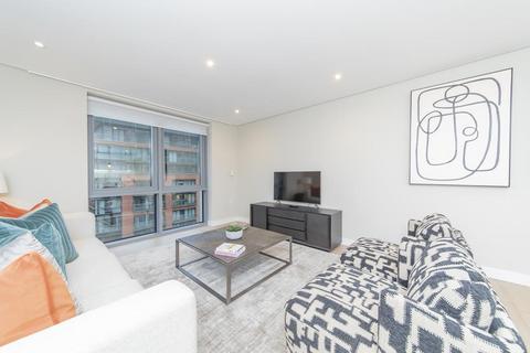 3 bedroom apartment to rent, Three Bedroom  Two Bathroom  Portered Apartment  Merchant Square  W2