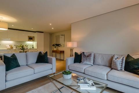 3 bedroom apartment to rent, Three Bedroom  Two Bathroom  Portered Apartment  Merchant Square  W2