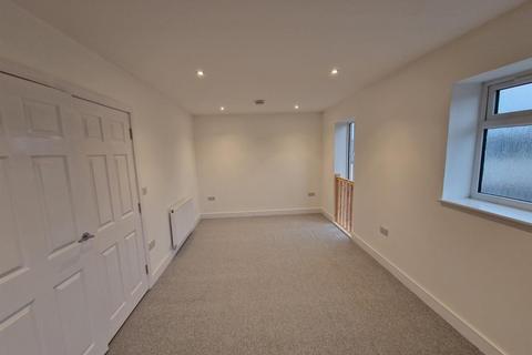 undefined, Heathfield Avenue, Crewe