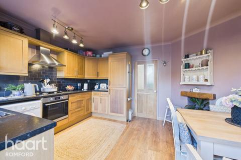 Wolseley Road, Romford, RM7 0BS