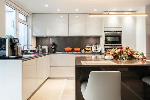 4 bedroom terraced house to rent, Limerston Street, London SW10