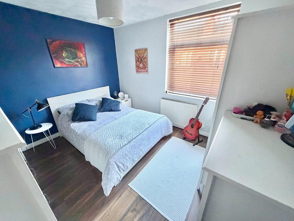 Bed 1