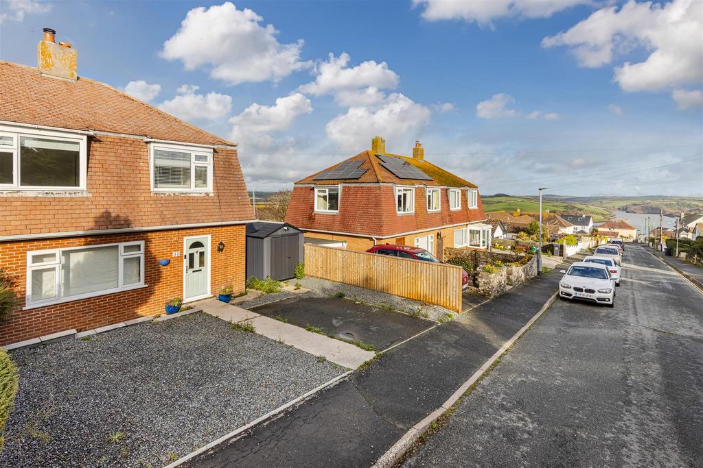 A02 - 13 Kingsale Road Salcombe - 251110.jpg