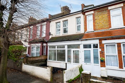 3 bedroom terraced house for sale, Salisbury Avenue, Westcliff-on-sea, SS0