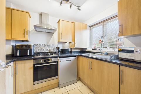 2 bedroom end of terrace house for sale, Fighting Cocks Place, Tadley, RG26