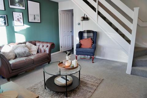 2 bedroom terraced house for sale, Highgrove Close, Calne