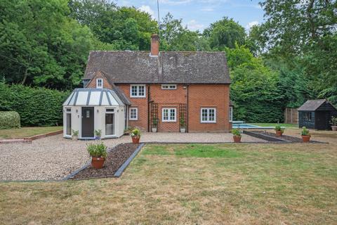 undefined, Catslip, Nettlebed, Henley-on-Thames Oxfordshire RG9 5BP