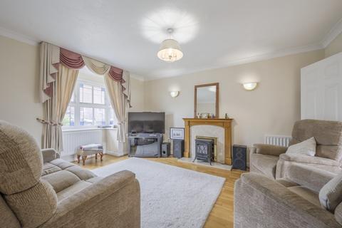 undefined, Furze Close, Swindon SN5