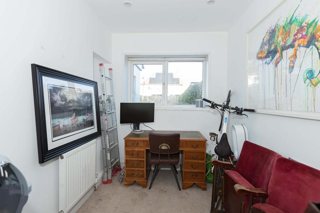 Eastbrook Rd 11.jpg