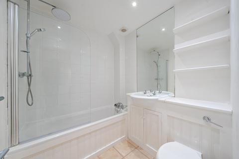 1 bedroom terraced house for sale, Tillett Square, London, SE16